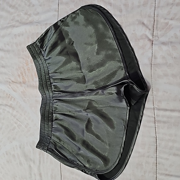 Bundle of 3 Shorts - Picture 2 of 7